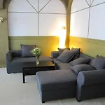 ヴラティスラヴィア ホステル